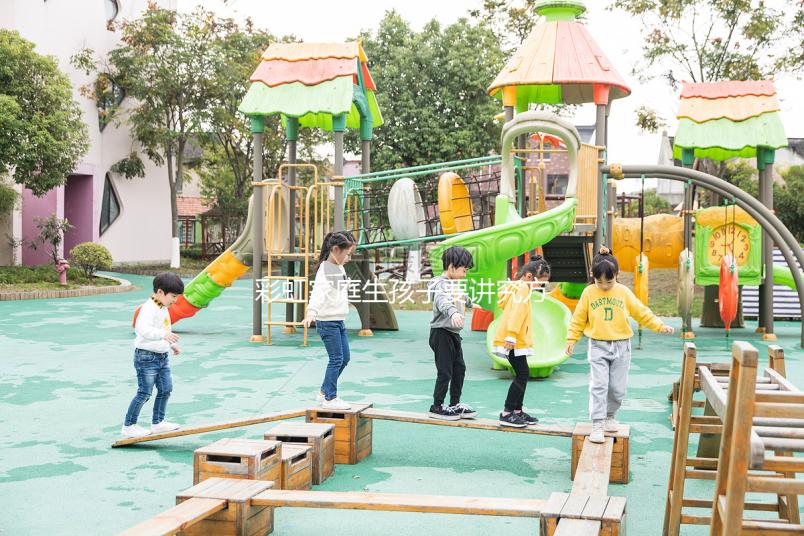 彩虹家庭生孩子要講究方法，不同基因組合將影響寶寶膚色